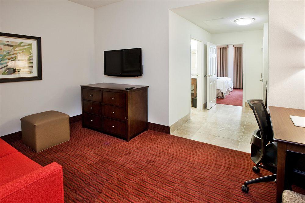 Hampton Inn & Suites Atlanta-Downtown Dış mekan fotoğraf
