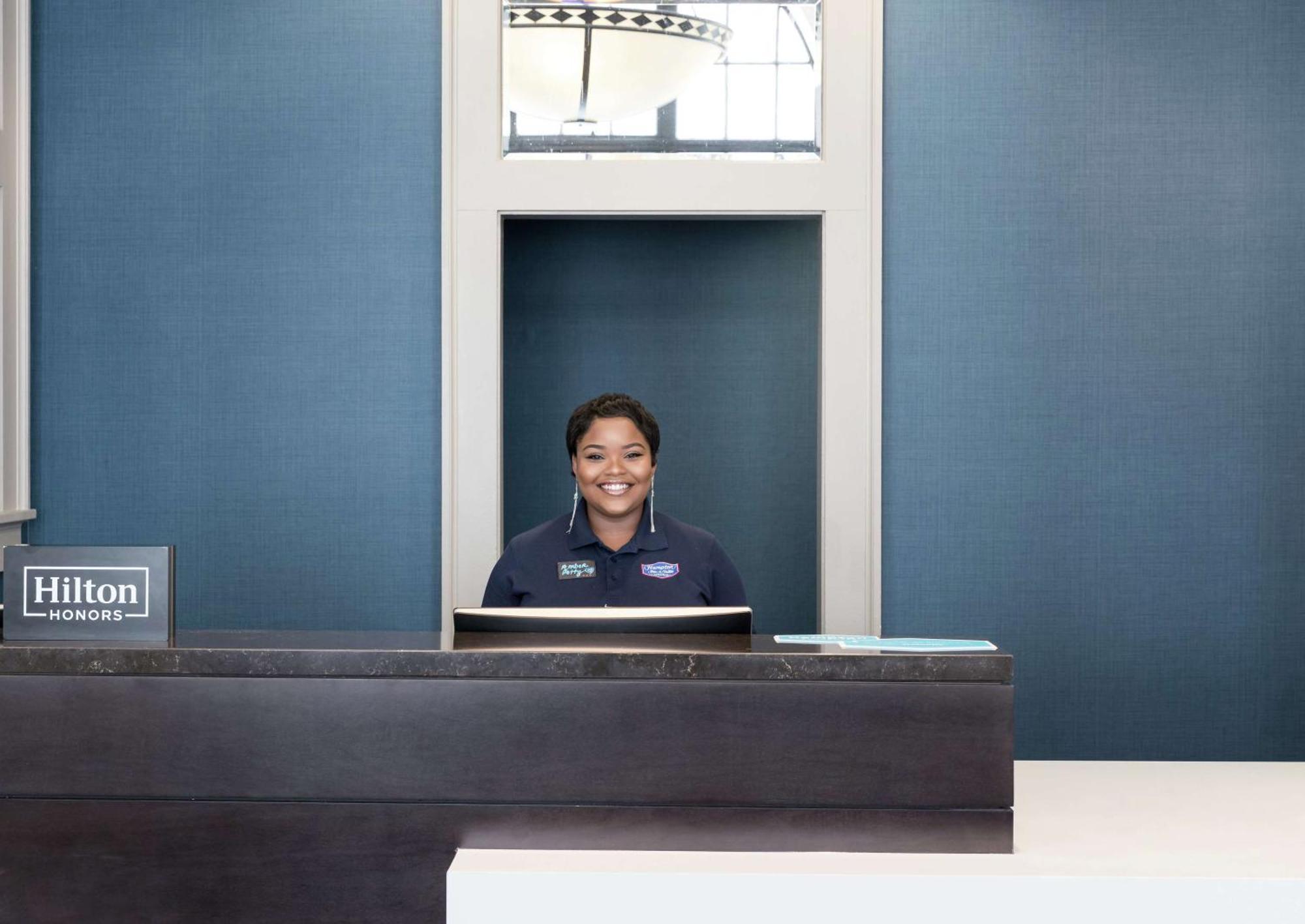 Hampton Inn & Suites Atlanta-Downtown Dış mekan fotoğraf
